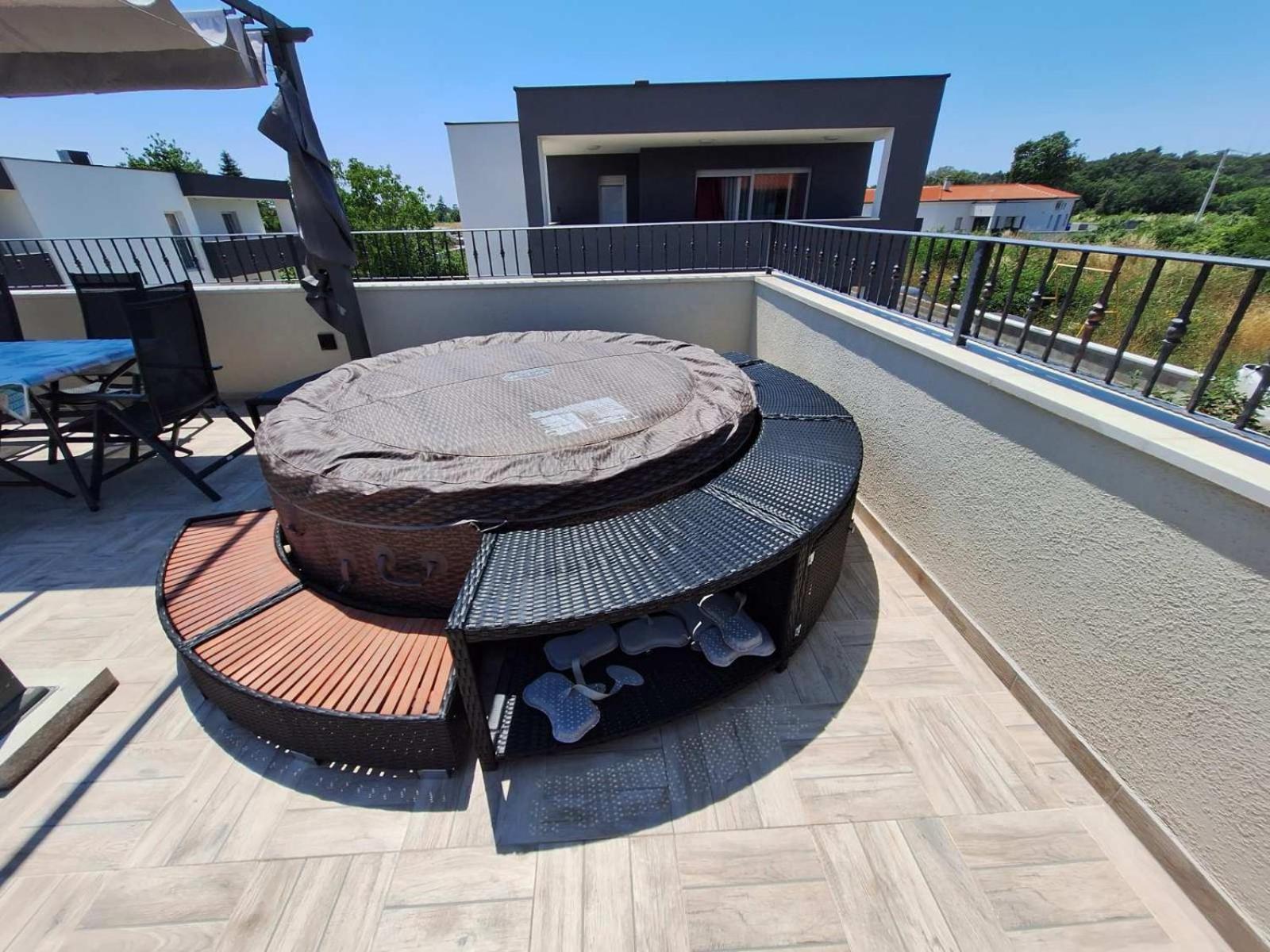 Apartments Ines Пула Екстериор снимка