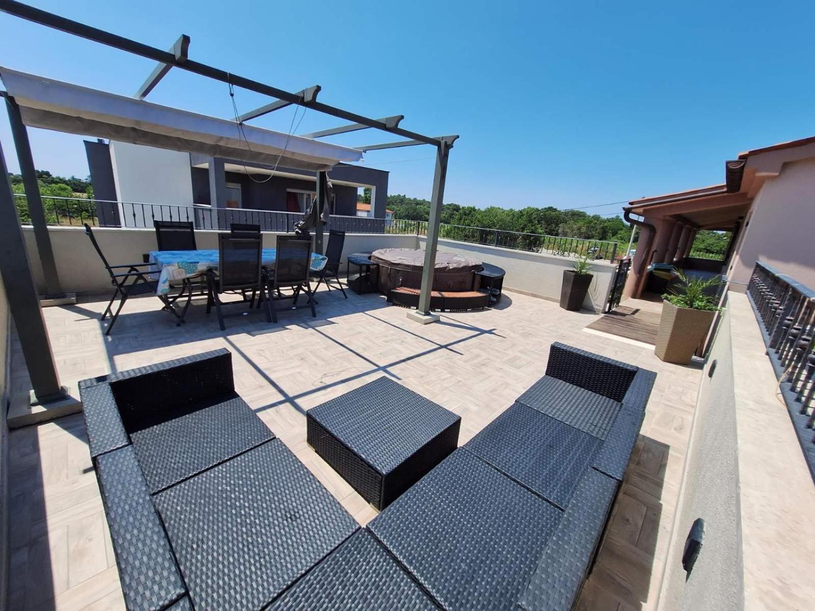 Apartments Ines Пула Екстериор снимка