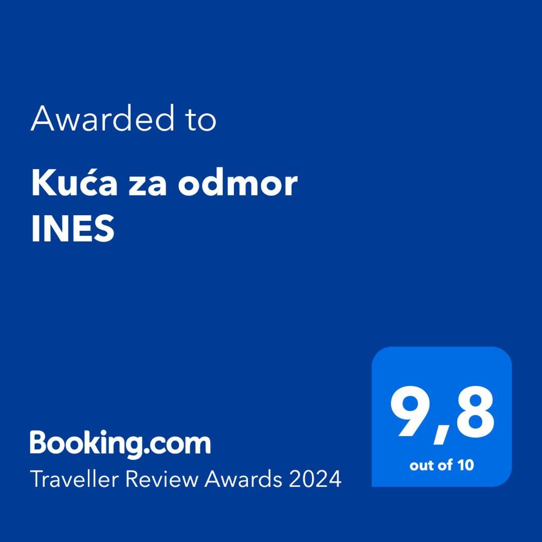 Apartments Ines Пула Екстериор снимка