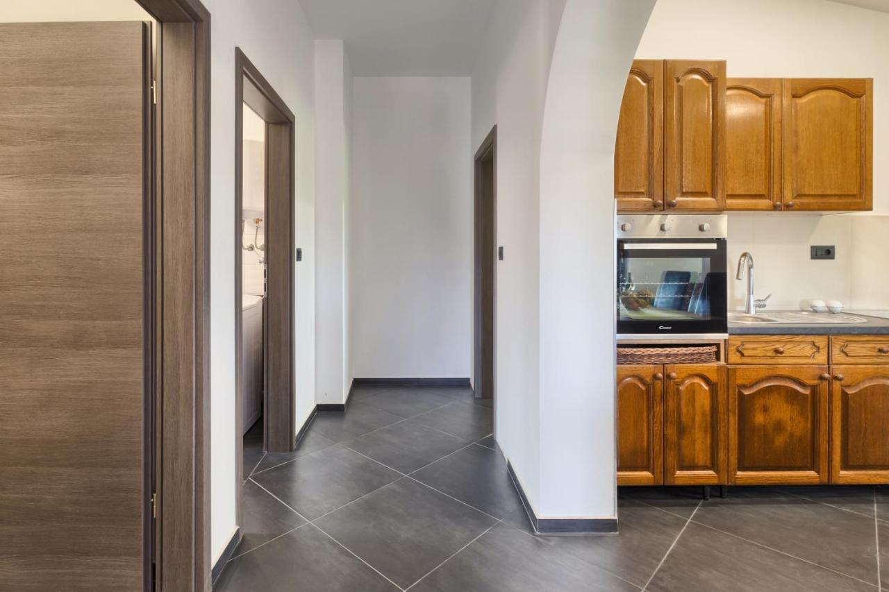 Apartments Ines Пула Екстериор снимка