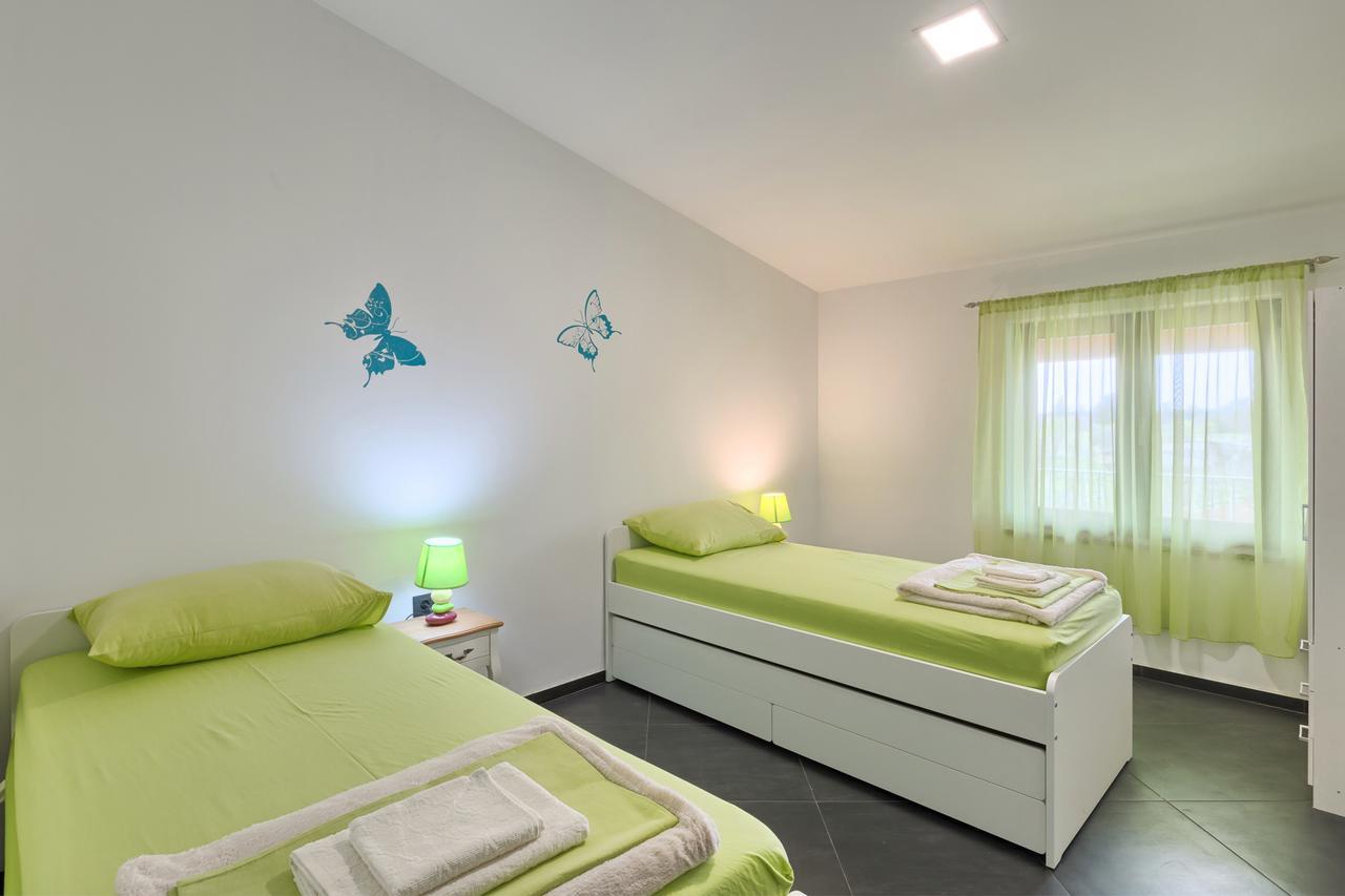 Apartments Ines Пула Екстериор снимка