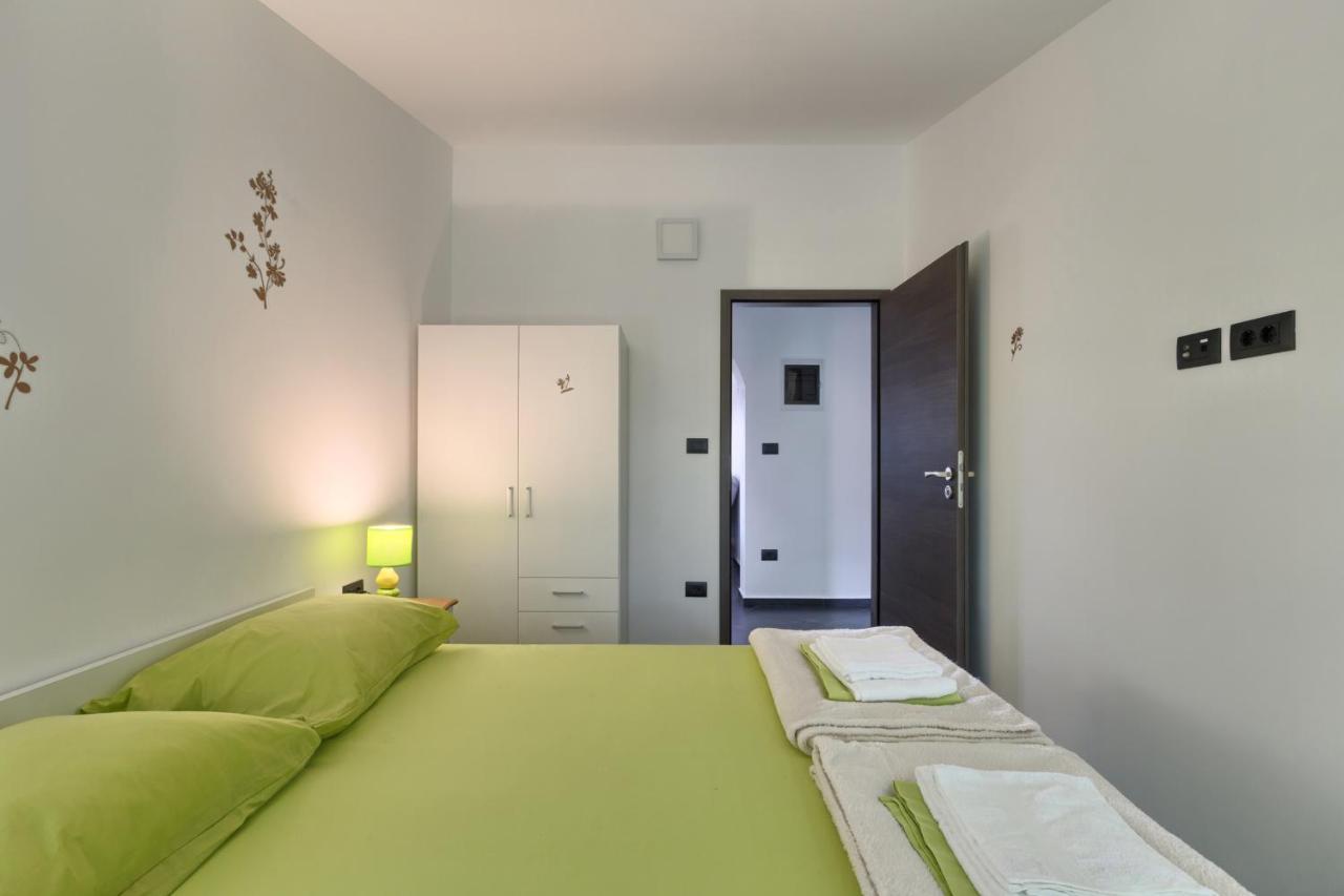 Apartments Ines Пула Екстериор снимка